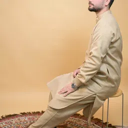 Baraqah Men Winter Kameez & Salwar image 2
