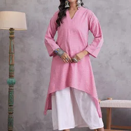 InWeave Checked Flared Sleeves V-Neck Cotton A-Line Kurta-33