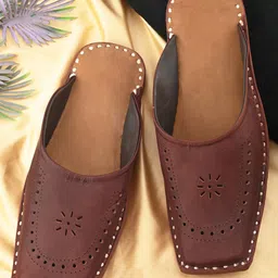 Apratim Men Ethnic Ballerinas Flats-image-37