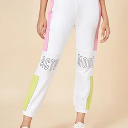 Coolsters by Pantaloons Girls Typography Printed Pure Cotton Mid-Rise Joggers-33