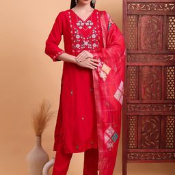 SUNDARNAARI Women Floral Embroidered Regular Kurta with Trousers & With Dupatta-picture-36