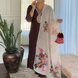Navlik Floral Embroidered Thread Work Straight Kurta with Trousers & Dupatta-picture-0