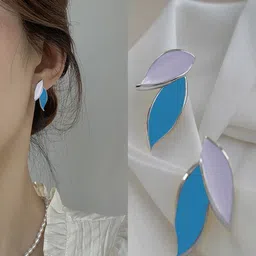 KRENOZ Silver Plated Leaf Shaped Studs-34