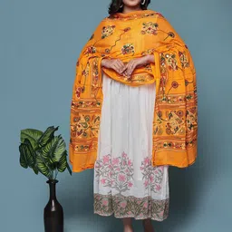 Bohekant Embroidered Foil Print Dupatta with Thread Work image 1