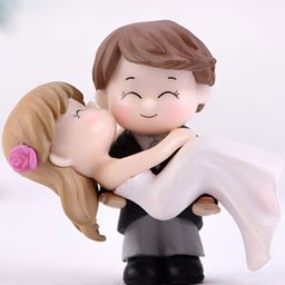 Spiaty Black Figurine Showpiece-image-8