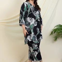 DEEBACO Plus Size Printed Tunic & palazzo Co-Ords image 3