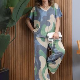 StyleCast Printed V Neck Top With Palazzo Co-Ords-image-56