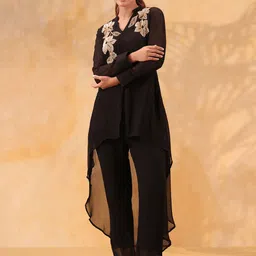 ORAT Embroidered Mandarin Collar Neck Top With TrousersCo-Ords-image-17