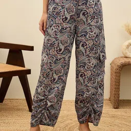 SASSAFRAS Printed Crop Top With Trousers Co-Ords image 2