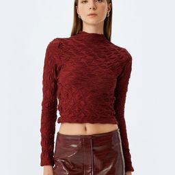 Koton Women Printed High Neck Drop-Shoulder Sleeves Pockets Slim Fit T-shirt-image-29
