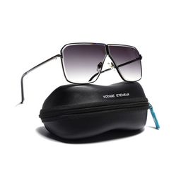Voyage Unisex Green Lens & Gunmetal-Toned Round Sunglasses with-picture-39