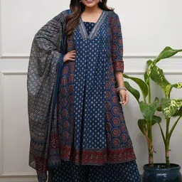 KALINI Women Blue Kurta Sets-picture-0