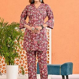 Khatri Creations Printed V-Neck Pure Cotton Top With Palazzos Co-Ords-picture-56