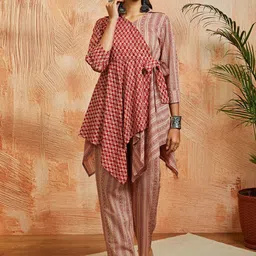 VASTRAMAY PrintedPure Cotton Tunic With Trousers Co-Ords-image-8