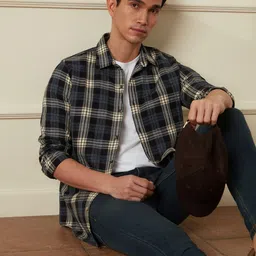 WROGN Men Comfort Spread Collar Tartan Checked Cotton Relaxed Fit Casual Shirt-image-88