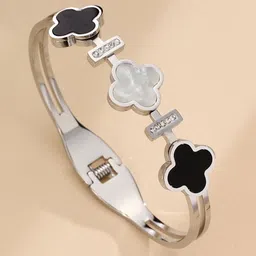 Designs & You Silver-Plated Three Clover Leaf Irish Design Bangle-Style Bracelet image 2