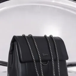 Exotic PU Structured Handheld Bag image 1
