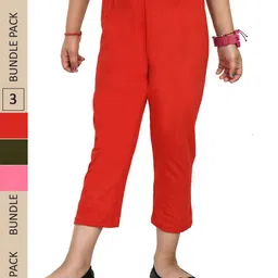 IndiWeaves Girls Pack Of 3 Pure Cotton Capris-picture-31
