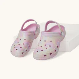 Pantaloons Junior Girls Printed Dyed Clogs-picture-23