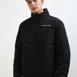 Tommy Hilfiger Men SolidPadded Jacket-image-21