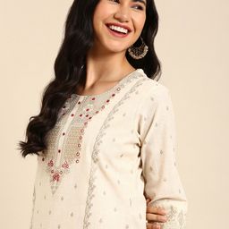 SHOWOFF Women Beige & Red Floral Embroidered Kurta-image-56