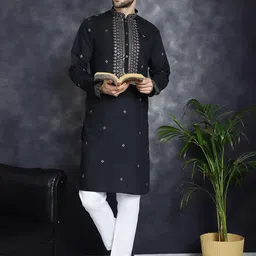 Jompers Mandarin Collar Sequins Embroidered Kurta-6