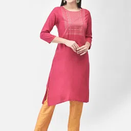 Span Floral Yoke Design Three-Quarter Sleeves Straight Kurta-image-15