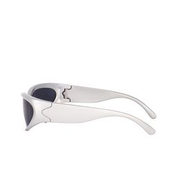 GARTH Unisex Square Sunglasses with UV Protected Lens image 4