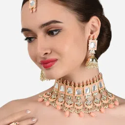 Zaveri Pearls Gold-Plated & Peach-Toned Kundan-Studded & Beaded Meenakari Jewellery Set With Maangtikka & Ring Set-45