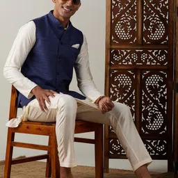 VASTRAMAY Regular Straight Kurta With Pyjamas & Nehru Jacket image 5