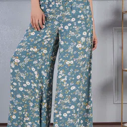 DEBONATELLA Women Floral Printed Flared Palazzo-picture-2