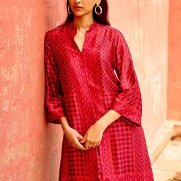 Dash and Dot Printed Top With Trousers image 3