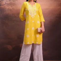 Vishudh Yellow Floral Embroidered Straight Kurta-image-48