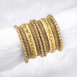 Peora Set of 16 Cream-Coloured Handcrafted Silk Thread Kundan Studded Chuda Bangles-image-89