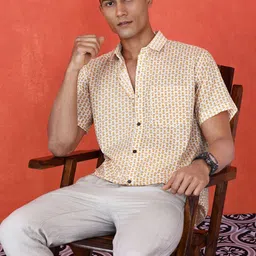 Sangria Men Comfort Fit Spread Collar Floral Printed Cotton Casual Shirt-image-83