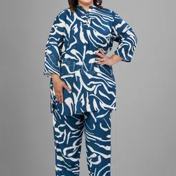 TITTLI Printed Tunic With Trouser Co-Ords image 3