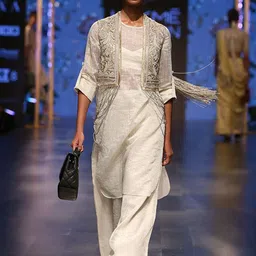 Payal Singhal Women Regular Kurta with Palazzos-18