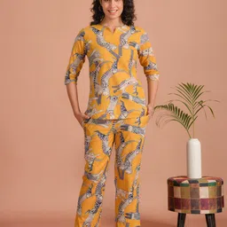 SANSKRUTIHOMES Printed Notch Neck Pure Cotton Tunic With Trousers Co-Ords Set-picture-9