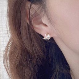 KRENOZ Set Of 2 Gold-Plated Pearls Beaded Circular Shaped Studs image 4