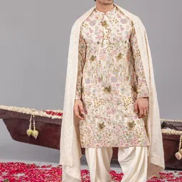KALPRAAG Men Floral Embroidered Regular Kurta with Patiala & With Dupatta-picture-38