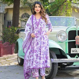 Divena Women Floral Printed Regular Pure Cotton Kurta with Trousers & With Dupatta-image-78