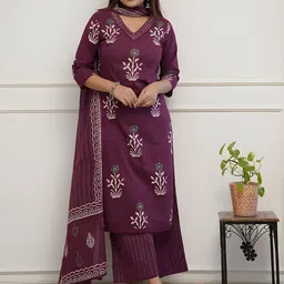MISS CLOTHING Women Floral Printed Straight Kurti with Trousers & With Dupatta-picture-23