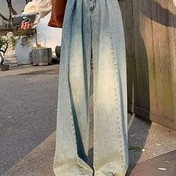 StyleCast x Revolte Women High-Rise Light Fade Jeans-image-23