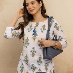 zyla Women Floral Print Cotton Blend Straight Kurta-picture-3