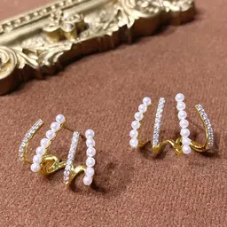FIMBUL Gold-Plated Artificial Stones Studded Geometric Ear Cuff-40