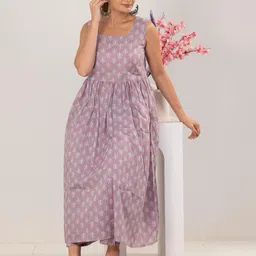 SUNEKH Women Floral Printed Cotton Anarkali Kurta with Palazzos-picture-9