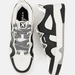 Xtep Men Colourblocked Lace-Ups Sneakers-46