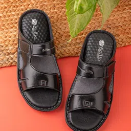SOFTIO Men Textured Comfort Sandals-image-40