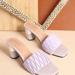 madam glorious Textured Block Sandals-8