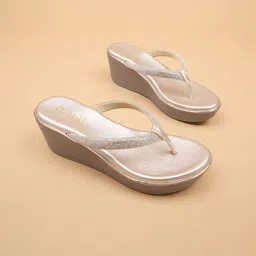 Ozuri Wedge Sandals-54